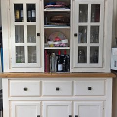 Cabinet Buffet & Hutch (Danube)