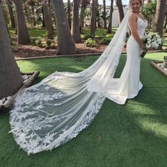 Wedding dress size 8