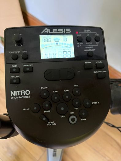 Alesis Nitro Mesh Electronic Drum Kit