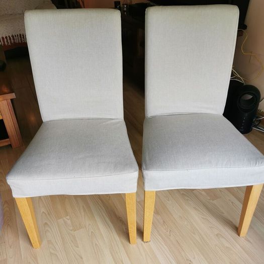 2 kitchen chairs