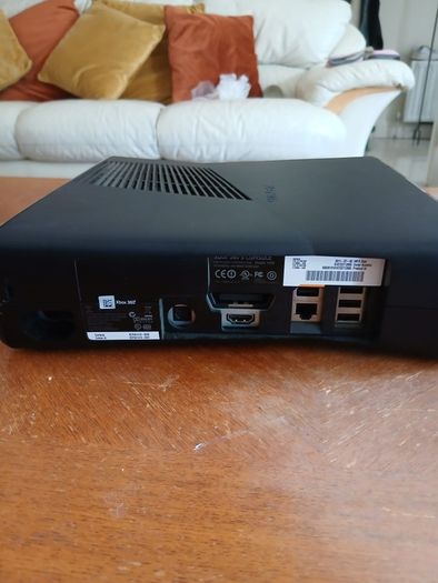 Xbox 360 with Games and Kinect