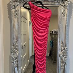 dress one shoulder