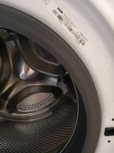 Hot point9kg washing machine not a mark absolutely immaculate condition.