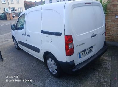 peugeot partner
