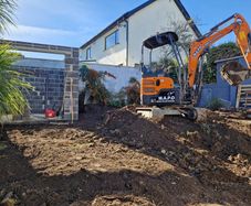 Mini digger and driver for hire/ Bricklayer