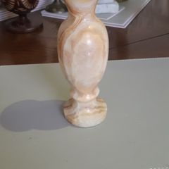 Ex film prop onyx vase