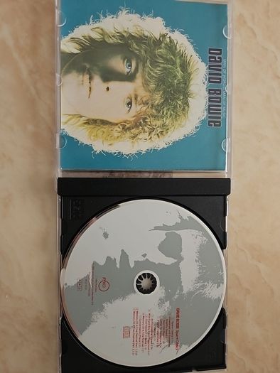 Bowie CD  - Space Oddity