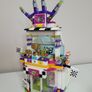 LEGO Friends 41352 The Big Race Day Image 6