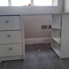 Office desk small