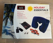 luggage / Travel Essentials / neck pillow