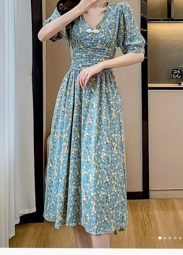 Vintage dress/new/FREE POSTAGE