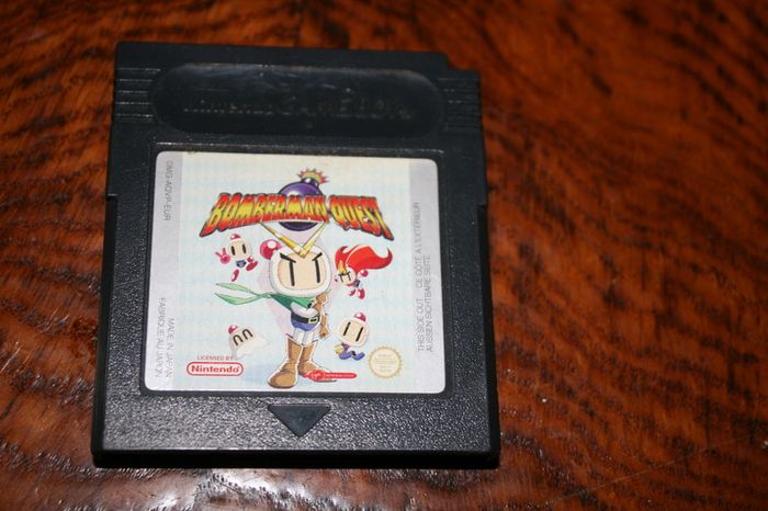 Nintendo GameBoy Color juego - Bomberman Quest (JAP)