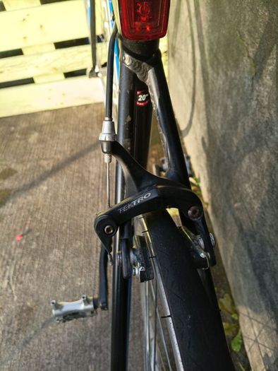 carrera road bike