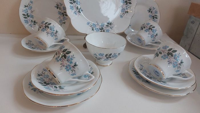 Beautiful Vintage Clare Bone China 14 Piece Teaset for Four in a Beautiful Blue Floral Pattern, Pattern Number 3045