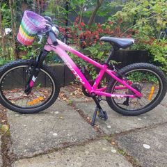 Girls mountain bike