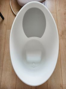 Shnuggle baby bath