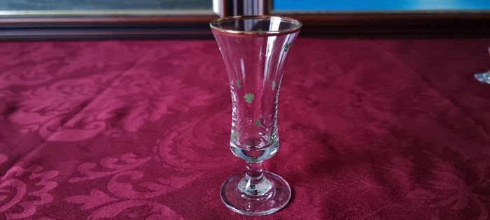 6 Pieces Irish Shamrock Gold Rimmed Footed Shot Glasses
