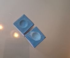 Snooker chalk