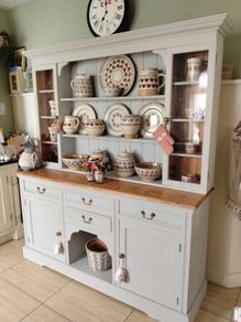 solid kitchen dresser delivery arranged