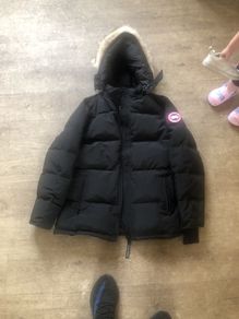 Brand Canadian goose men's