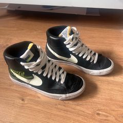 Black and White Nike Blazer Trainers Size 6