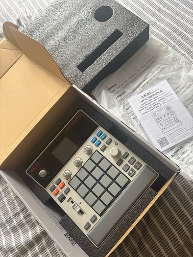 Akai MPC Sample