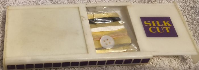silk cut vintage collectable sewing/ brush kit
