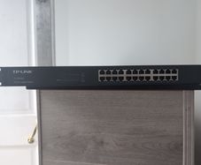 Tp link rackable 24 port gigabit switch