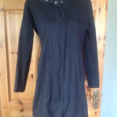Size 12 Black Mac / Lightweight Coat