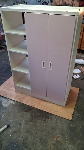 kids wardrobe