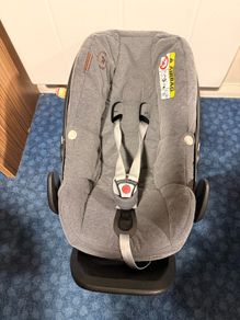 Maxi-Cosi Pebble Slide Pro Car Seat