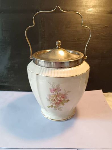 Fabolous Hand painted Victorian Stoneware Biscuit Barrel
