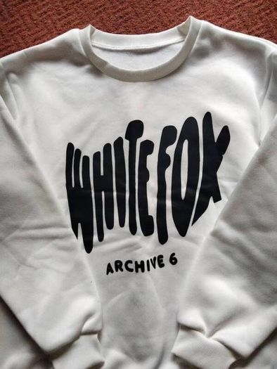 Bnwt Sweatshirt