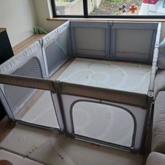 Doradotey Playpen