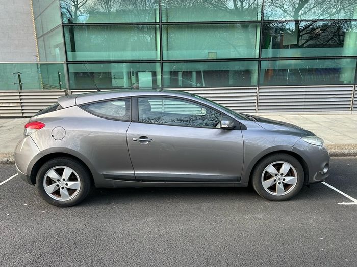 2012 Renault Megane Coupe