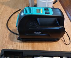 Ring RTC5500 2 in 1 digital tyre inflator and air pump