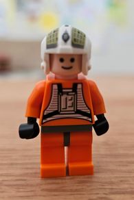 Lego Minifigure Rebel Pilot Y-wing (Jon 'Dutch' Vander, Gold Leader)