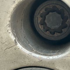 Vw lock nut key