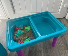 Compound Kings Ultimate Compound Sensory Table
