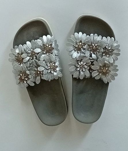 Ladies Sliders UK4
