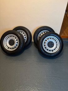 Wheels and tyres