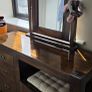 dressing table Image 2
