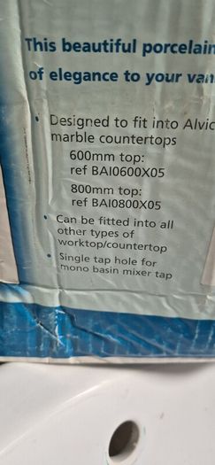 New Fine China/Porcelain Bathroom sink, mono tap configuration, 55x46cm