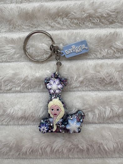 Smiggle Frozen 2 Keyring Letter L Please see photos