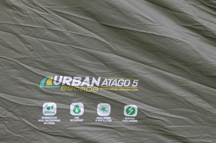 Tent - 5 man Urban Escape with accessories