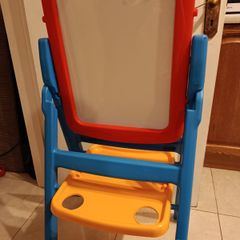 Crayola Easel
