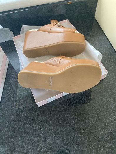 Marco Moreo Tan Gucci style wedge size 38
