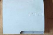 Playstation 3 White CECH - 3003B 320GB Slim version + 2 controllers for parts