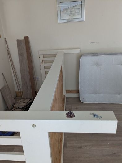 Single Bed base & Mattress