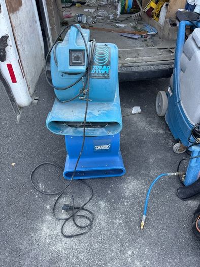 Carpet &Upholstery cleaning equipment